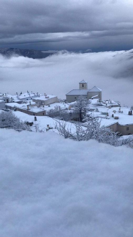 شقة La Ermita Del Poqueira Bubión المظهر الخارجي الصورة